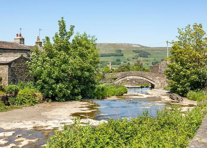 Rose Cottage. Family On The River 호스