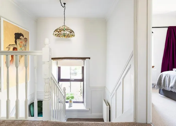 펜션 Rose Cottage. Family On The River