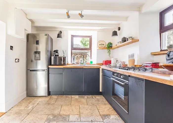 Rose Cottage. Family On The River 호스