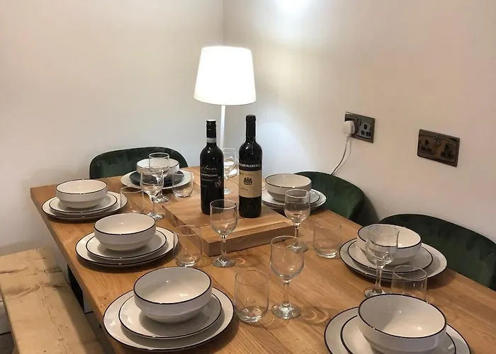 Rose Cottage. Family On The River 펜션 *