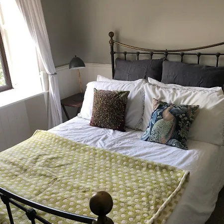 Feriehus Rose Cottage. Family On The River *